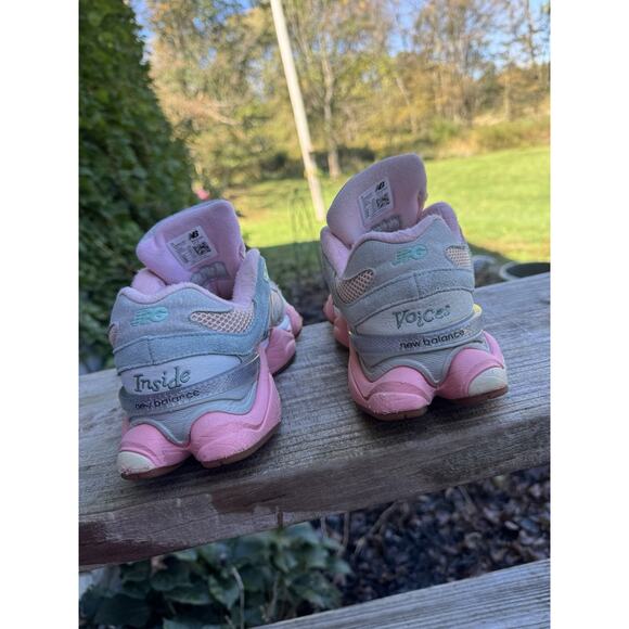 NEW BALANCE 9060 JOE FRESH GOODS INSIDE VOICES BABY BLUE SIZE 7- U9060JG1 main image 9